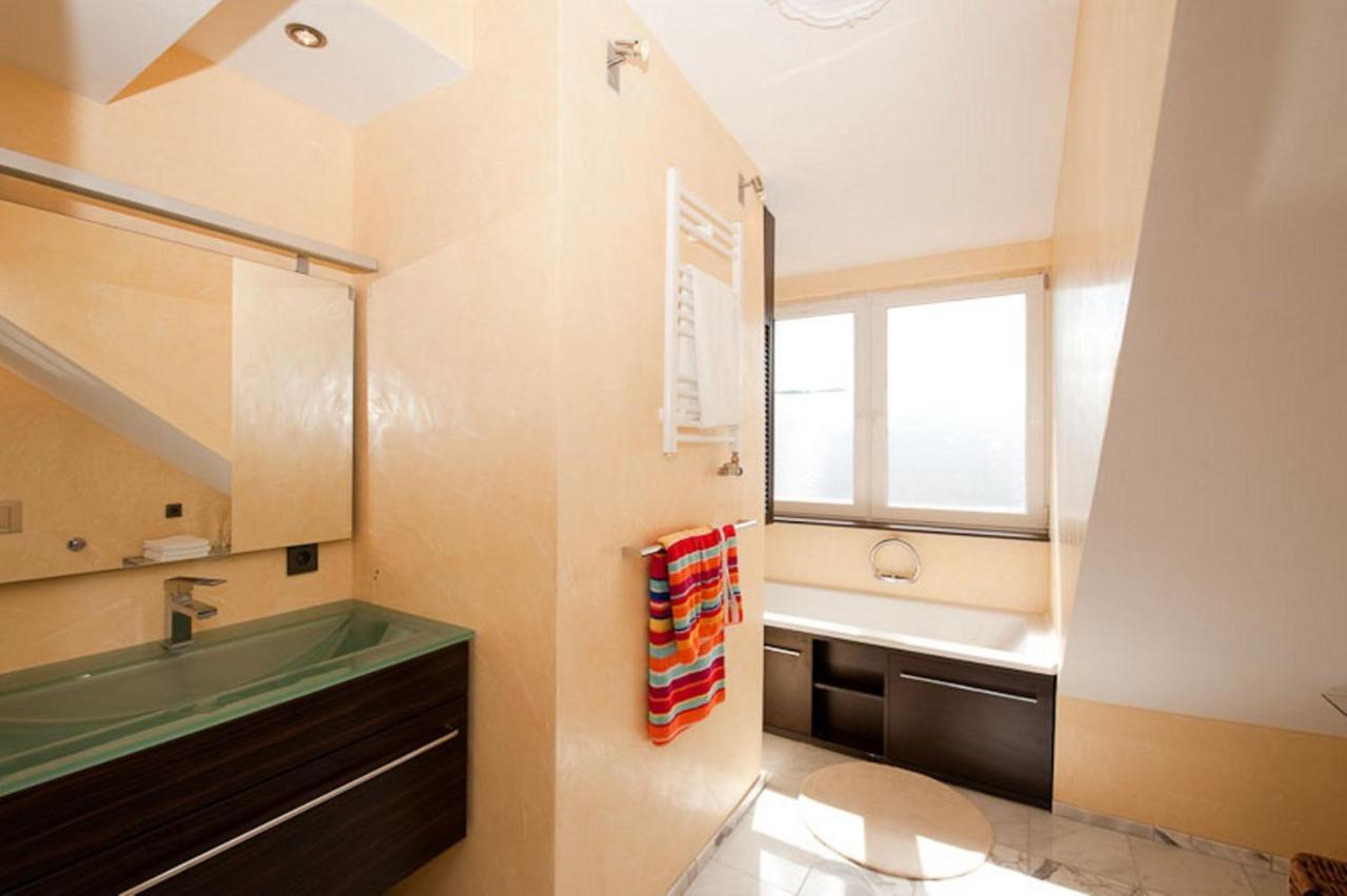 City Lux Apartment in der Stadt Freiburg im Breisgau Buitenkant foto
